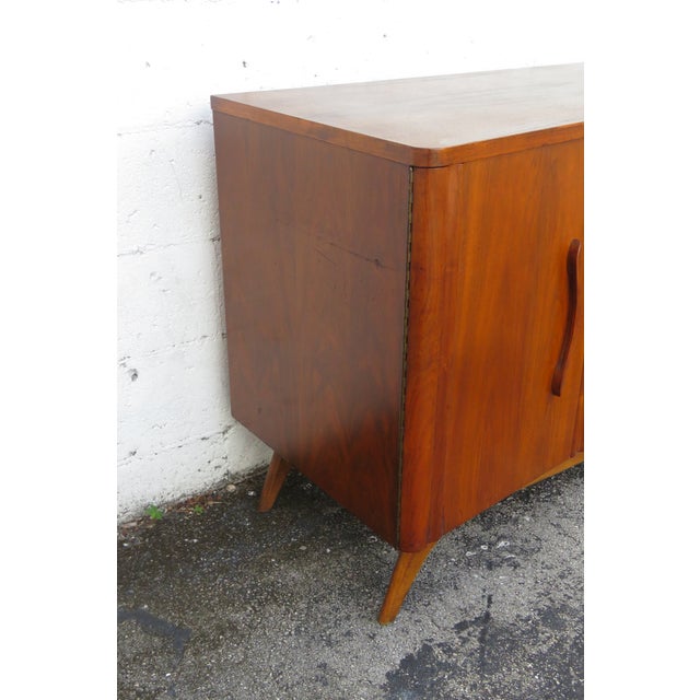 Young Manufacturing Mid 20th Century Curved Boomerang Dresser Sideboard 6171 For Sale - Image 13 of 18