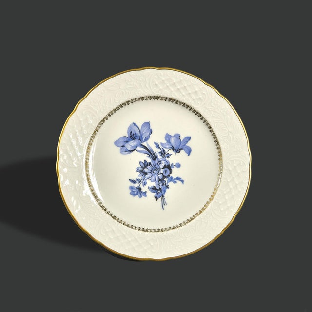 Bavarian Porcelain Dinnerware Set from Carl Schumann, 1940s, Set of 54 For Sale - Image 18 of 18