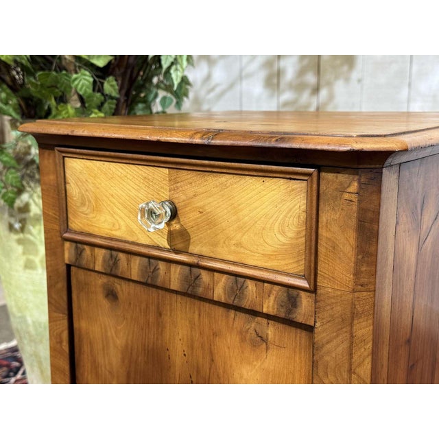 Louis Philippe Bedside Table in Cherry Wood, 1800s For Sale - Image 6 of 14
