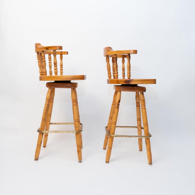Rustic 1980s Set of 4 Knotty Pine Swivel Captain’s Bar Stools With Saddle Seats For Sale - Image 3 of 8