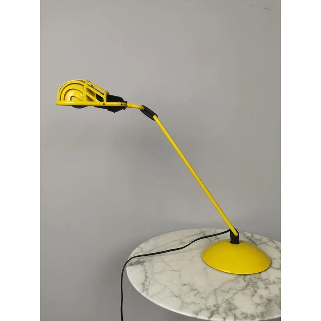 Mid-Century Modern Yellow Igloo Table Lamp by Tommaso Cimini for Lumina, 1980s For Sale - Image 3 of 11
