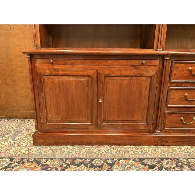 English Library Bookcase in Oak and Mahogany For Sale - Image 13 of 18