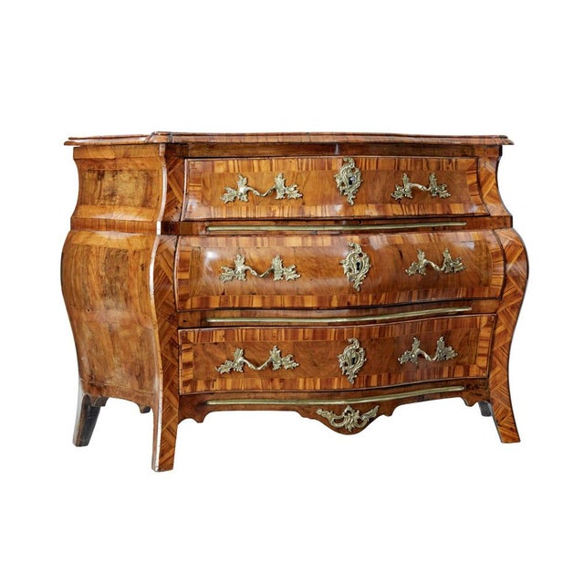 18th century inlaid walnut bombe commode circa 1790. Fine quality Swedish rococo revival commode with the typical bombe...