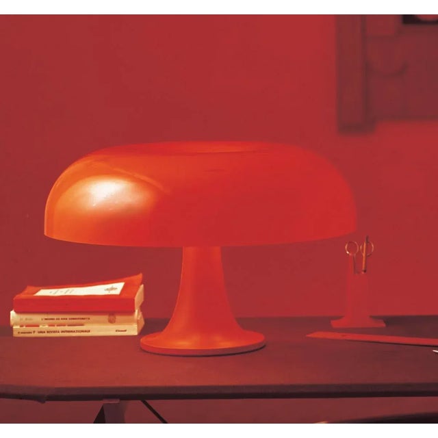 Nessino' Table Lamp by Giancarlo Mattioli for Artemide in White For Sale - Image 10 of 12