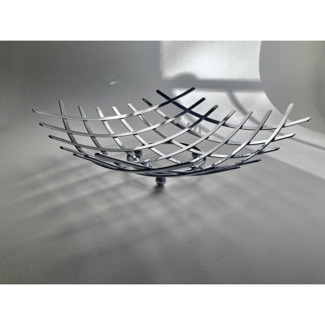 Late 20th Century Vintage Modern Curved Criss Cross Chrome Fruit Basket For Sale - Image 5 of 13