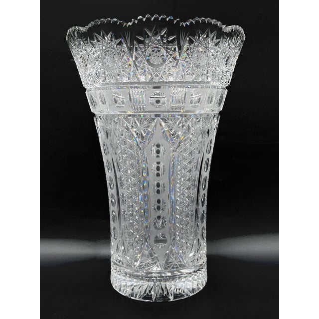 Parisian Crystal Vase with Hand-Cut Star Base, 1950s For Sale - Image 16 of 16
