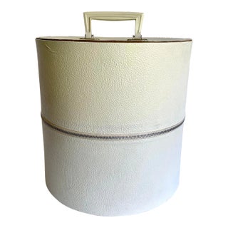 Hollywood Regency White Leatherette Handled Hat Box For Sale