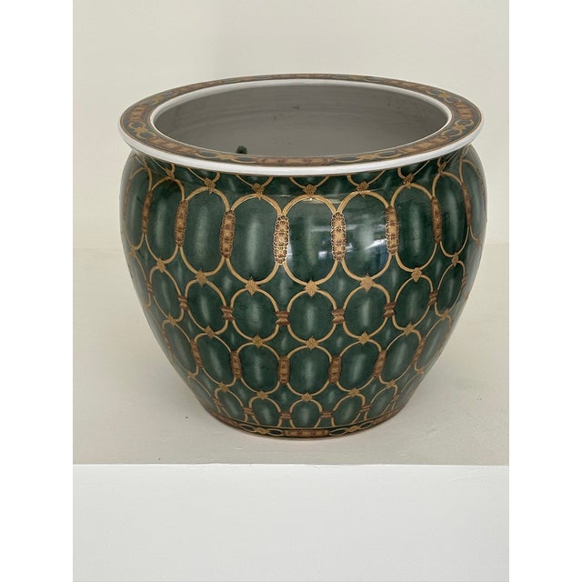 2000 - 2009 Vintage Oriental Accent Hand-Painted Asian Fishbowl Cachepot With Carved Hardwood Stand For Sale - Image 5 of 15