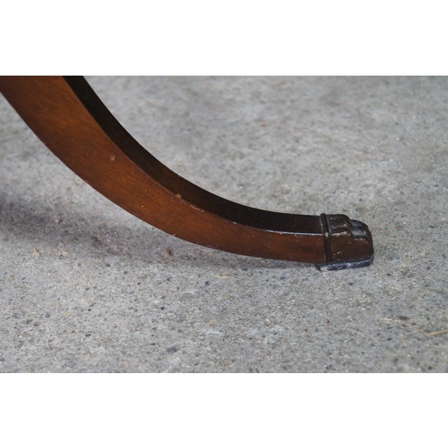 Mersman Mid Century Mahogany Scalloped Fluted Pie Crust Pedestal Stand Table For Sale - Image 9 of 10