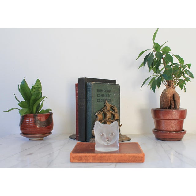 Vintage "Nybro" Sweden Crystal Glass Paperweight Cat Bust For Sale In Milwaukee - Image 6 of 6