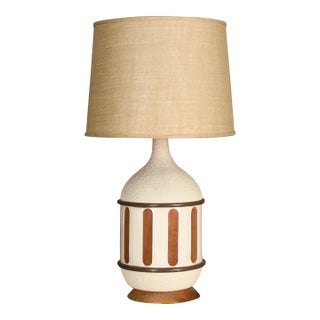 Vintage Mid Century Jug Cream & Wood Table Lamp For Sale