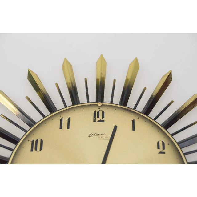 1960s Sunburst Wall Clock from Atlanta Electric, Germany, 1960s For Sale - Image 5 of 8