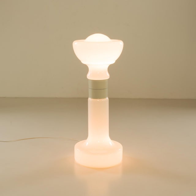 White Murano Glass Floor Lamp attr to AV Mazzega, Italy, 1970s For Sale - Image 8 of 8