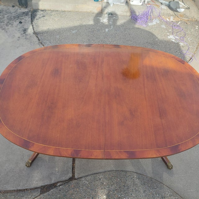 1980s Vintage Duncan Phyfe Style Mahogany Double Pedestal Dining Table - Model 4903 For Sale - Image 5 of 9