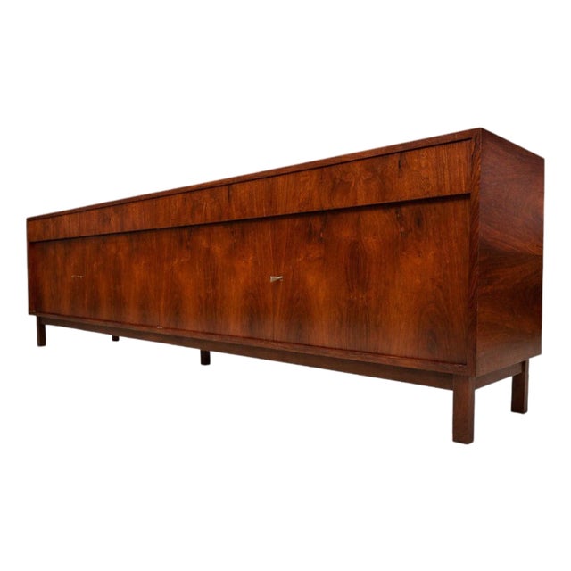 Brazilian Modern Credenza in Brazilian Rosewood by Celina, Brazil, 1960s - Lot 707A For Sale