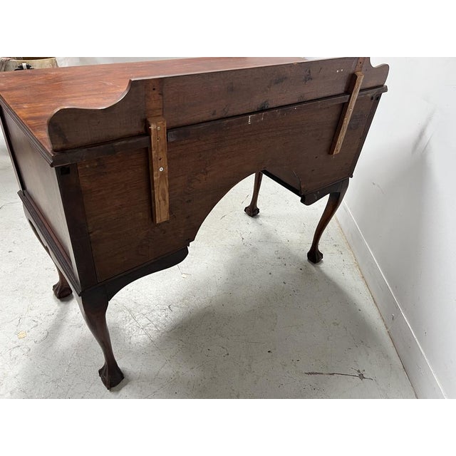 Hollywood Regency Regency Flat Desk in Mahogany and Veneer, 1800s For Sale - Image 3 of 10