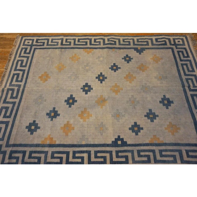 1930s White Geometric Modern Antique Indian Dhurrie Rug 4'9" X 67'8" Handknotted Cotton Carpet For Sale - Image 4 of 10