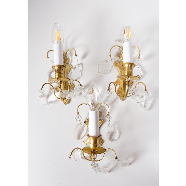 Vintage French Brass and Crystal Wall Light, 1950s For Sale - Image 9 of 9