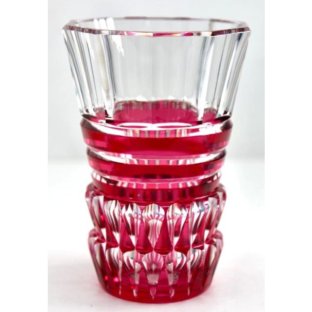 Beautiful Val Saint Lambert circular crystal vase, hand-cut-to-clear, the glass is thick, deeply and evenly cut. Origin:...