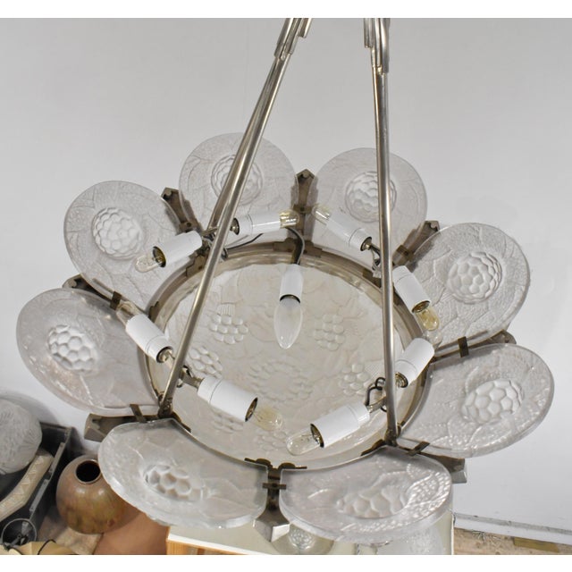 French Art Deco Chandelier by Simonet Freres - 1930 France For Sale - Image 13 of 14