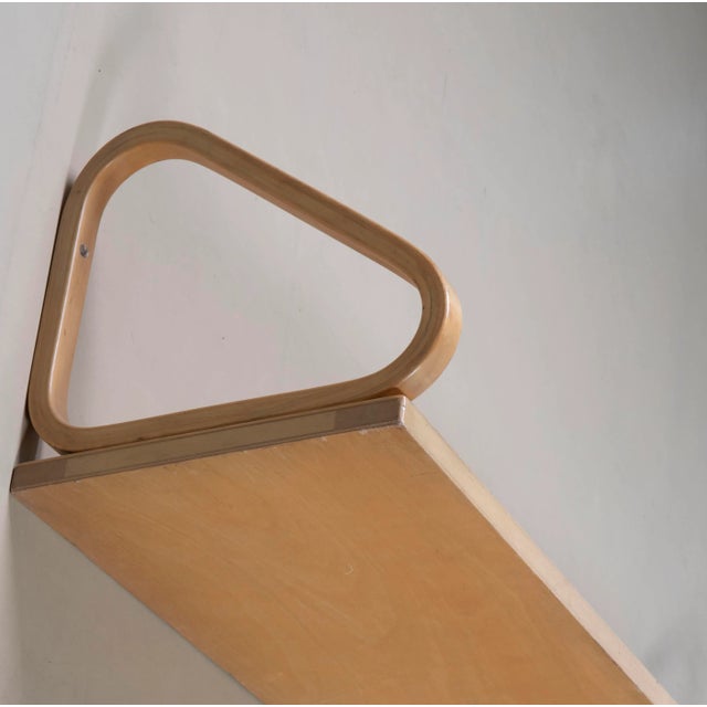 Wood Model 112B Shelves attributed to Alvar Aalto for Artek, 1960s, Set of 2 For Sale - Image 7 of 9
