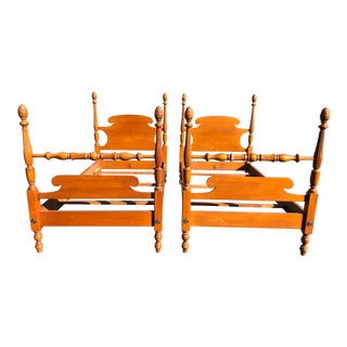 Old Meetinghouse Solid Maple Pineapple Top Twin Beds- a Pair For Sale
