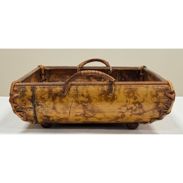 Vintage Burnt Tortoise Shell Rattan Basket Tray For Sale In Kansas City - Image 6 of 12