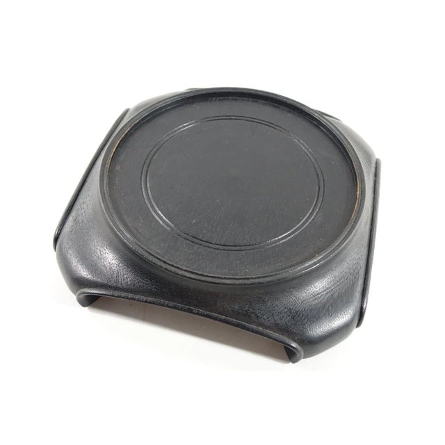 19th Century Antique Chinese Porcelain Urns - A Pair For Sale - Image 5 of 13