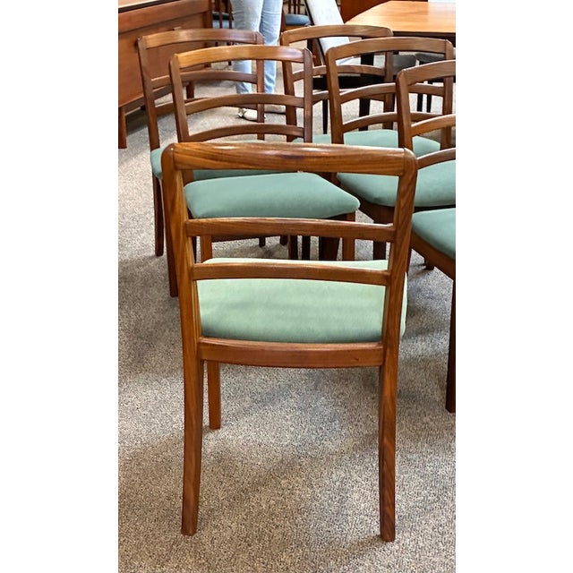 Set of Six Mid Century Modern Low Profile Teak Frame Dining Chairs by G-Plan Furniture, Uk c.1960 For Sale In San Francisco - Image 6 of 9