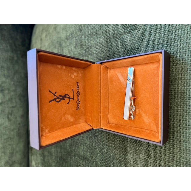 1990s Vintage Yves Saint Laurent YSL Logo Gold Plate Tie Clip Original Case, Circa 90s For Sale - Image 5 of 9