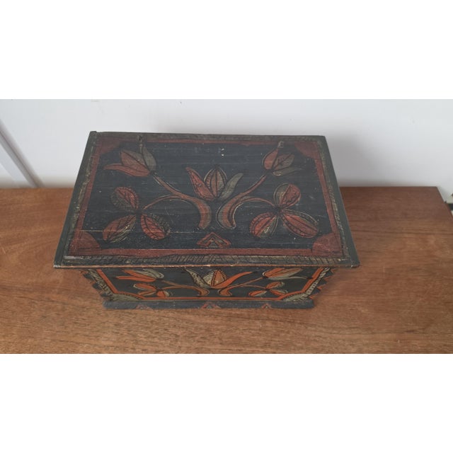 Late 20th Century 18th Century Folk Art Painted Wooden Box Antique Hand Painted Keepsake Chest Primitive Scandinavian Storage Box For Sale - Image 5 of 9