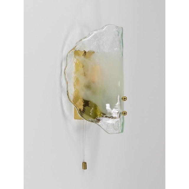 Brass and Murano Glass Petal Sconce Wall Light by J. T. Kalmar for Kalmar, 1970s For Sale - Image 9 of 16