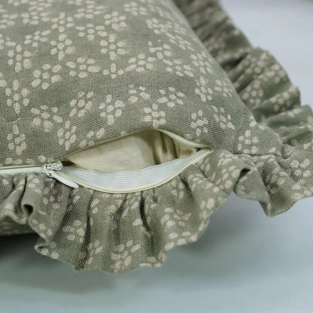 Fabdivine Elegant Block Printed Frill Cushion Cover Green 22x22 Inch Thick Linen- Ola Vrishti For Sale - Image 4 of 5