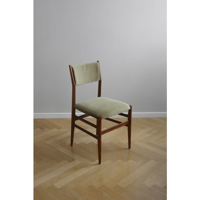 Cassina Mid-Century Modern Italian Leggera Chairs by Gio Ponti for Cassina, 1960s, Set of 4 For Sale - Image 4 of 9