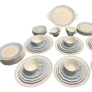 1940s Rare Nymphenburg Perl Symphonie Blau 53 Piece Service. Exhibition Marks - 53 PCS For Sale