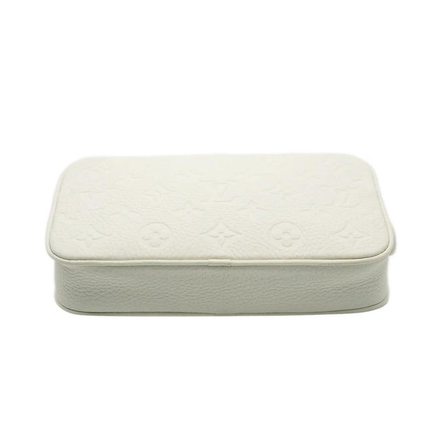White Monogram Taurillon Pochette Volga For Sale - Image 9 of 9