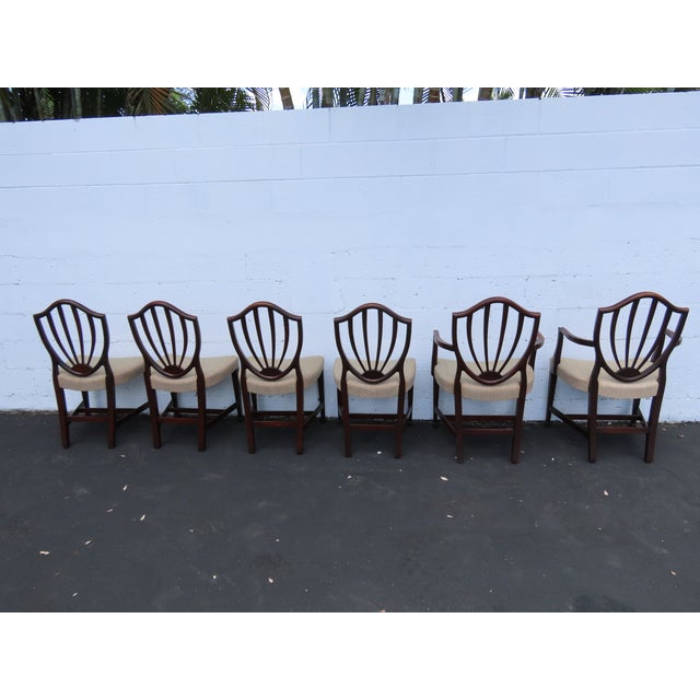 Mahogany Set of Dining Table Six Shield Back Chairs and 2 Leaves 6563 For Sale In Miami - Image 6 of 17