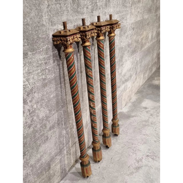 Painted and Gilded Wood Corinthian Columns, Set of 4 For Sale - Image 4 of 10