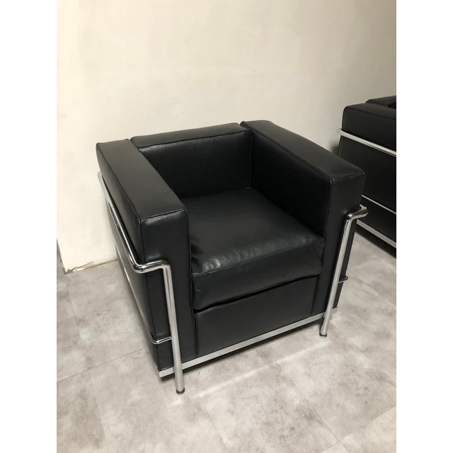 Bauhaus Vintage Chairs by Le Corbusier for Cassina, 2010, Set of 2 For Sale - Image 3 of 8