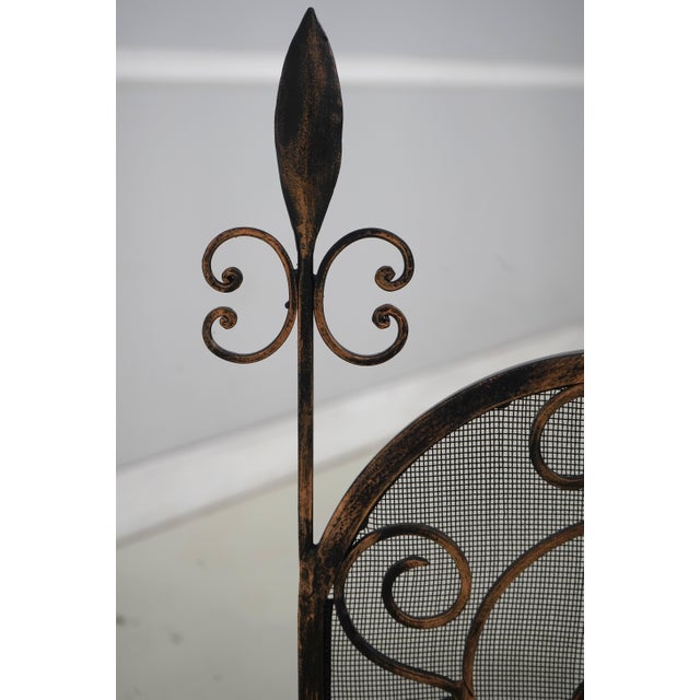 French Country Wrought Iron 3 Panel Firescreen For Sale In Philadelphia - Image 6 of 12