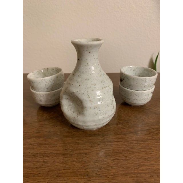 Ceramic Mid-Century Modern Otagiri Omc Sake Set- 5 Pieces For Sale - Image 7 of 9
