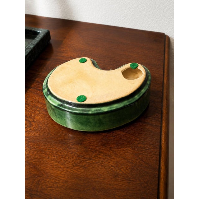 Mid 20th Century Lamer Hotels Emerald Green Ceramic Ashtray For Sale - Image 4 of 4