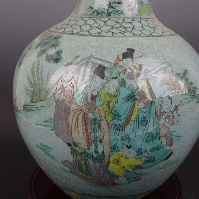 Chinese Vintage Porcelain Vase Qing Dynasty Qianlong Marked Crackle Glaze Famille Verte Porcelain Tianqiu Vase Hand Painted Figures Pattern For Sale - Image 4 of 8