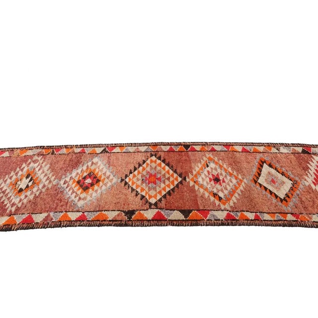 1960's Vintage Runner For Sale - Image 4 of 7