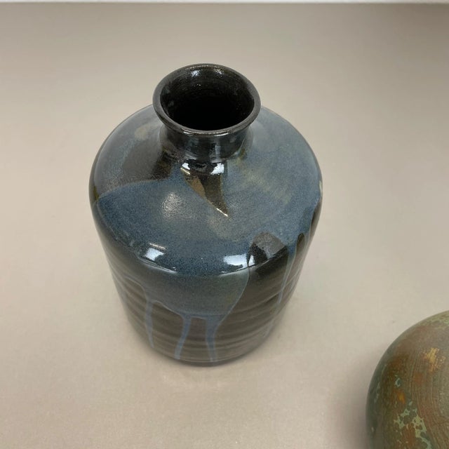 Beige Ceramic Studio Pottery Vases from Elmar & Elke Kubicek, Germany, 1970s, Set of 3 For Sale - Image 8 of 18