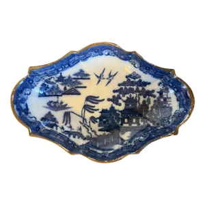 Antique 18th Century English Spode Porcelain Lozenge Shape Dish in the Chinese Blue Willow Pattern