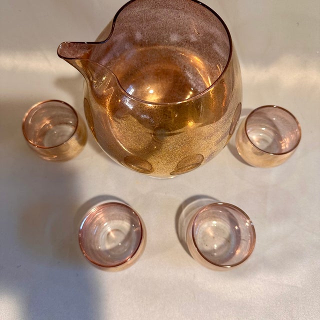 Mid-Century Modern Vintage Gold Fleck Cocktail Pitcher and Roly Poly Glasses-Set of 4 For Sale - Image 3 of 4