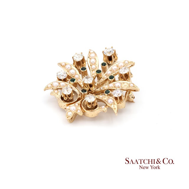 Contemporary Late 20th Century 14k (585) Vintage Yellow Gold Natural Diamond and Emerald Brooch / Pendant For Sale - Image 3 of 9