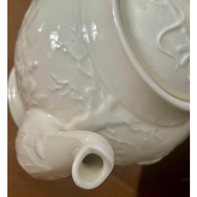 Ceramic Mid 20th Century Wedgewood Devonshire Off-White Embossed Neoclassical Hunting Scene Teapot For Sale - Image 7 of 11