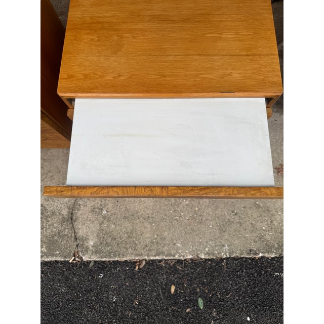 1970s Pair of Lane Mid Century Burl Wood Nightstands For Sale - Image 9 of 12